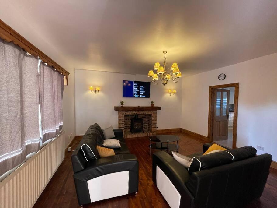 Park Terrace Professional Let Villa Bedlington Exterior photo